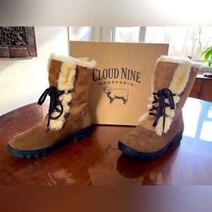 Cloud Nine sheepskin boots. Size 7. Fits like a 7.5 NWB
